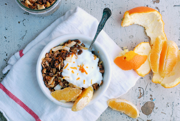 toasted coconut granola // brooklyn supper