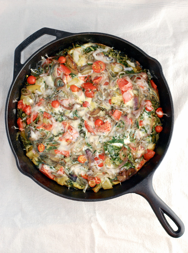 roasted potato, kale and tomato frittata // brooklyn supper