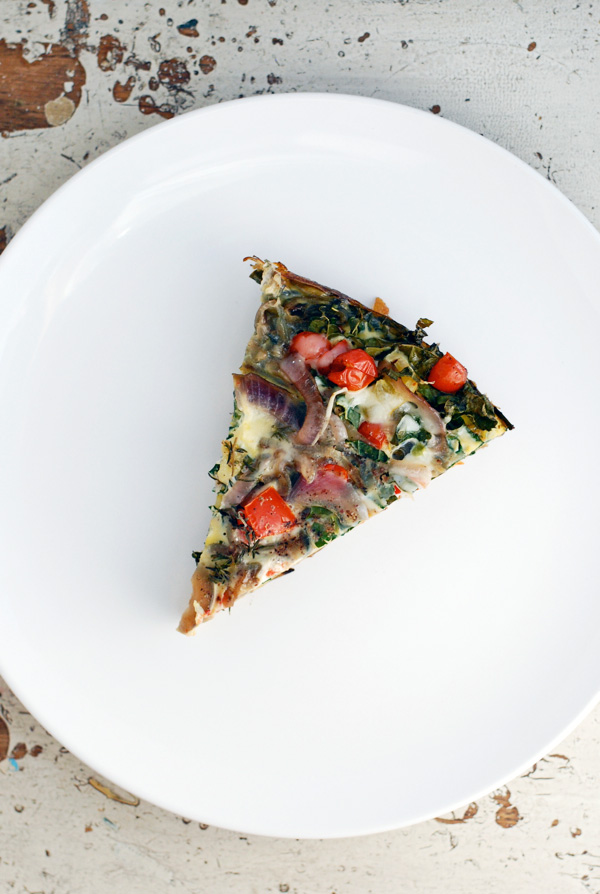 roasted red potato, kale and tomato frittata // brooklyn supper