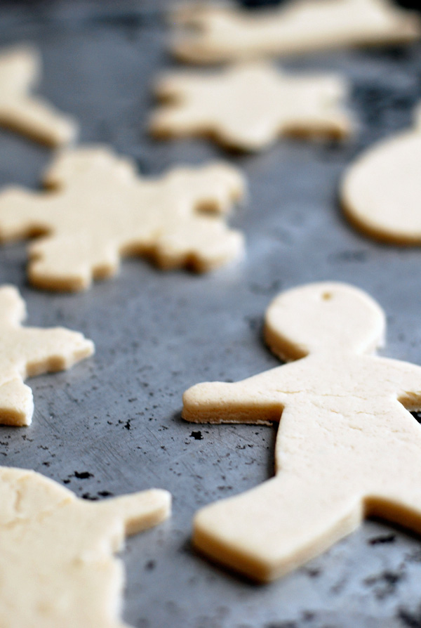 salt dough christmas ornaments // brooklyn supper