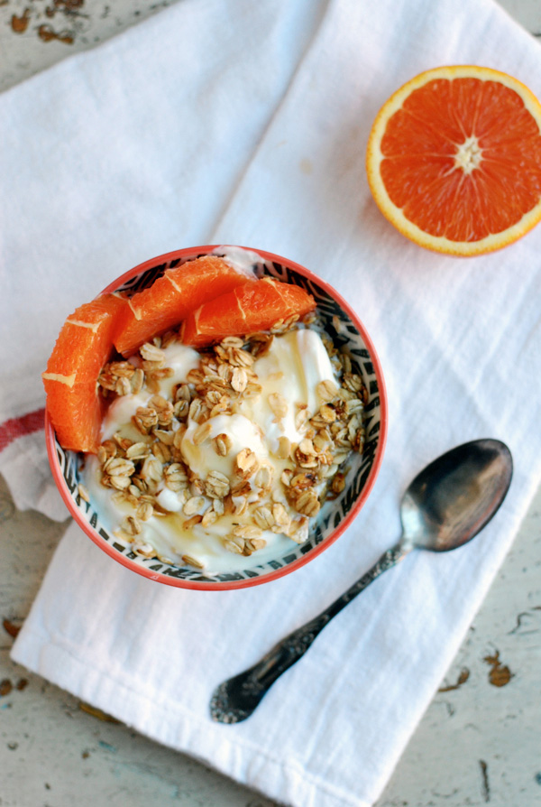 toasted oats with coconut and cinnamon // brooklyn supper