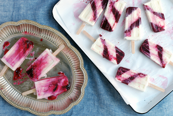 berry buttermilk popsicles 1sm