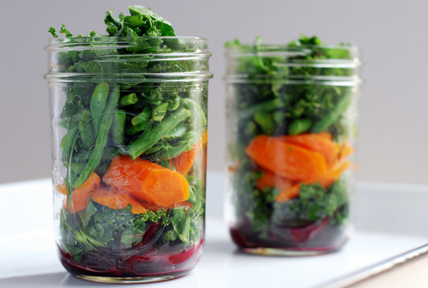 layered salad in a jar // brooklyn supper