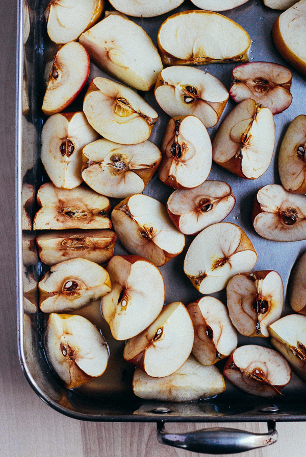 apple crisp ice cream // brooklyn supper