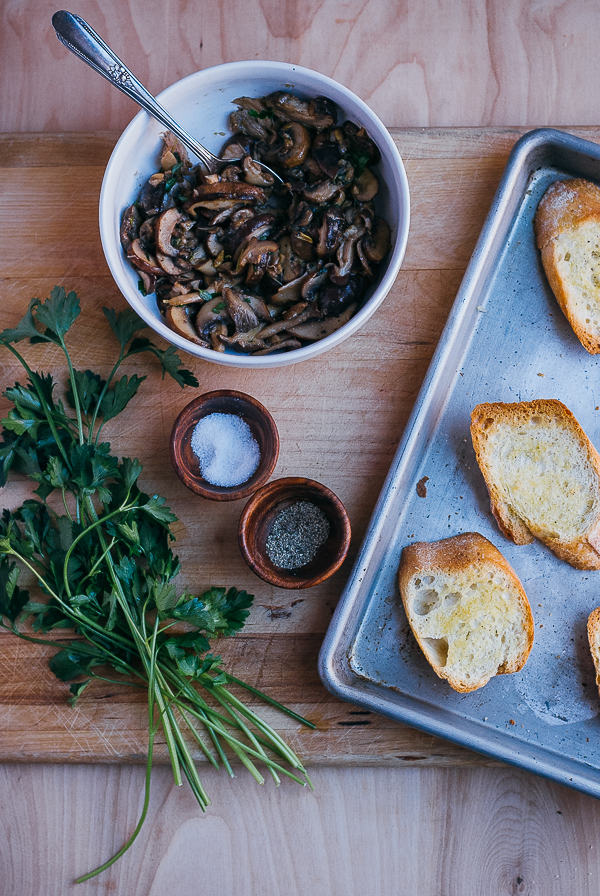 herbed mushroom toasts // brooklyn supper
