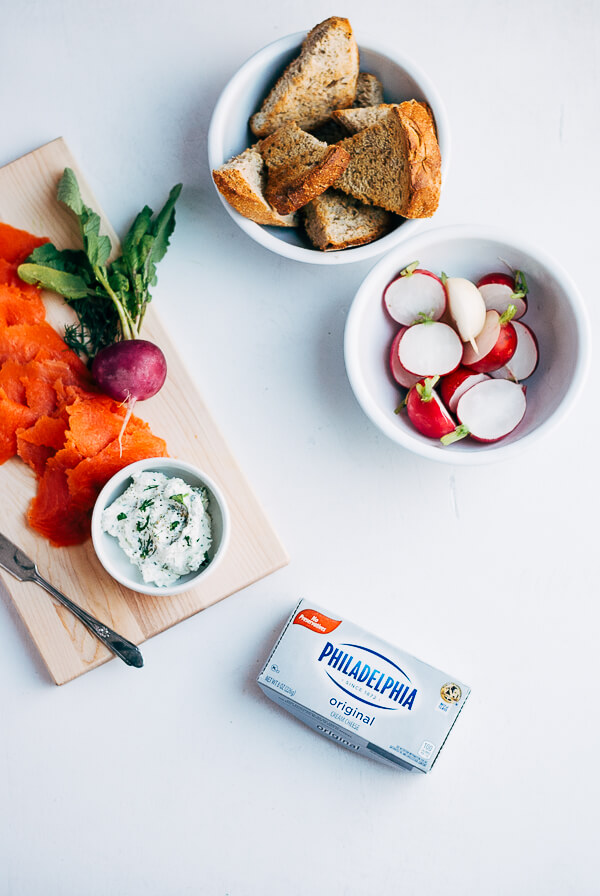 smoked salmon toasts with herbed cream cheese // brooklyn supper