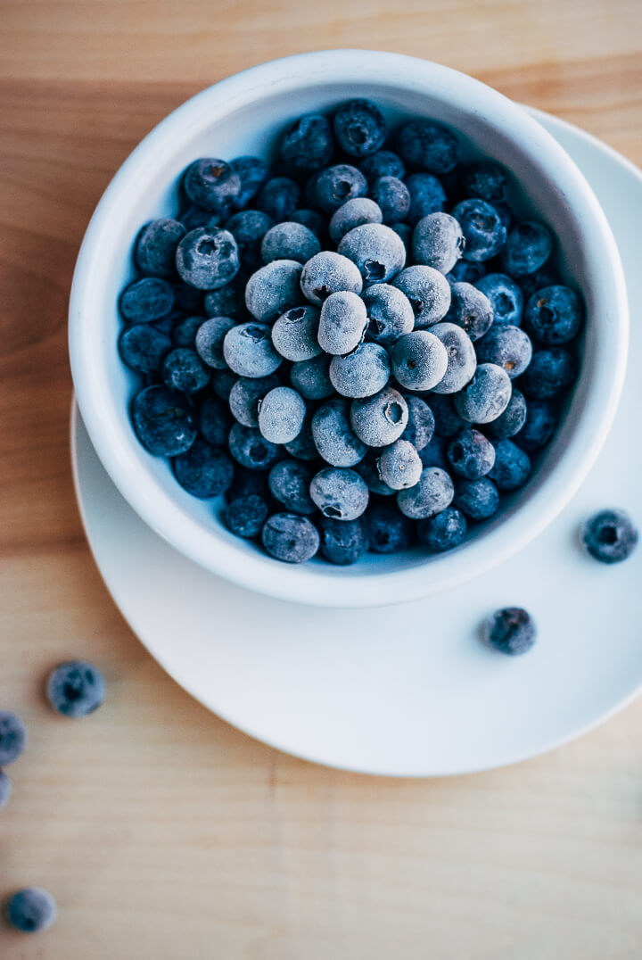 blueberry swirl sour cream ice cream // brooklyn supper