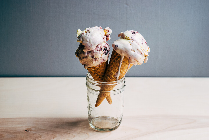 blueberry swirl sour cream ice cream // brooklyn supper