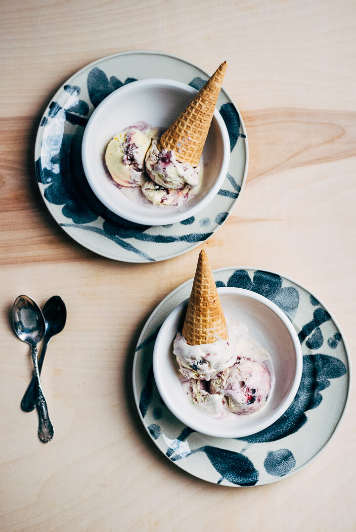 blueberry swirl sour cream ice cream // brooklyn supper