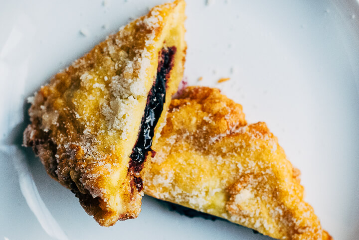 concord grape jelly sandwich donuts // brooklyn supper