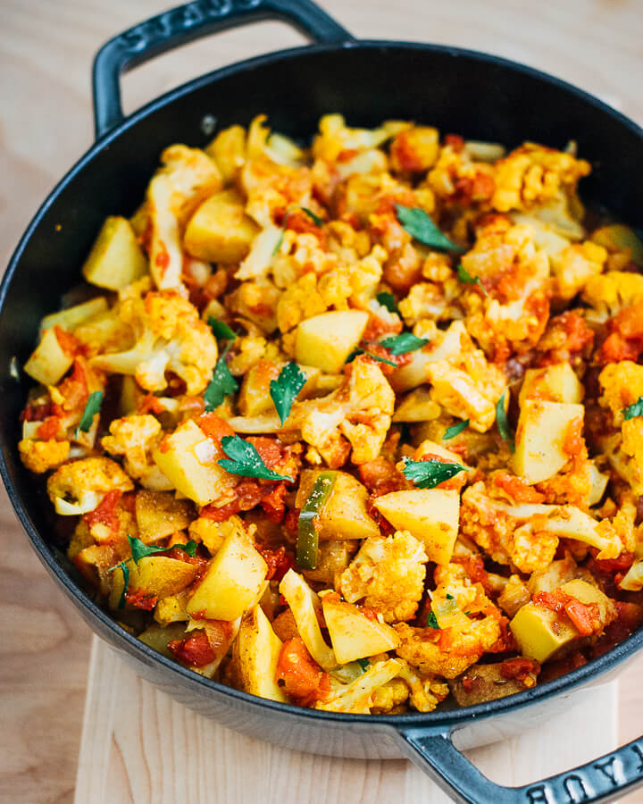 tomato and cauliflower curry // brooklyn supper