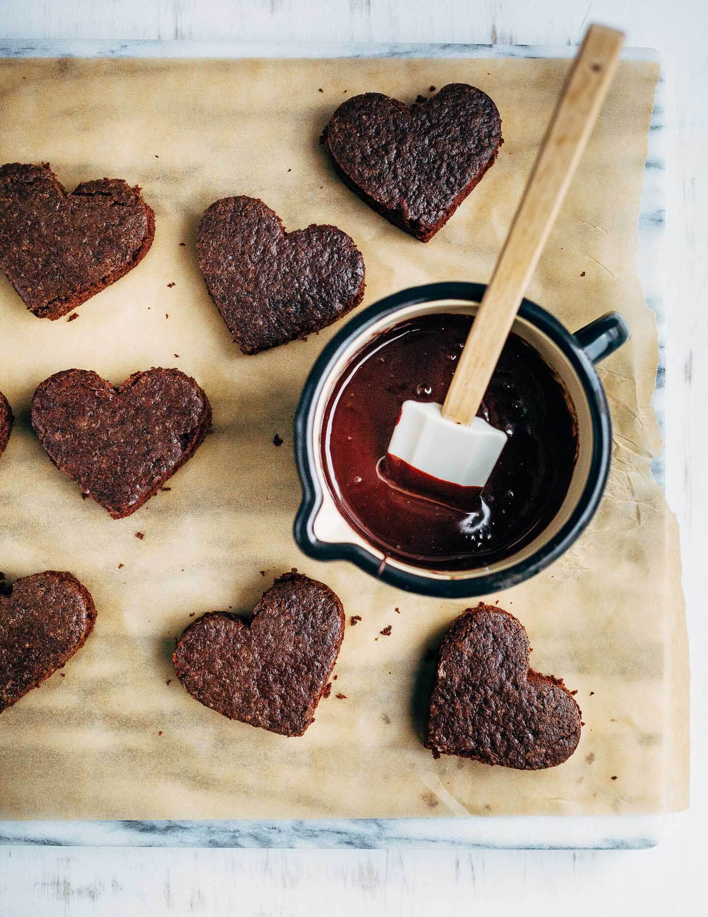 chocolate heart mini cakes08