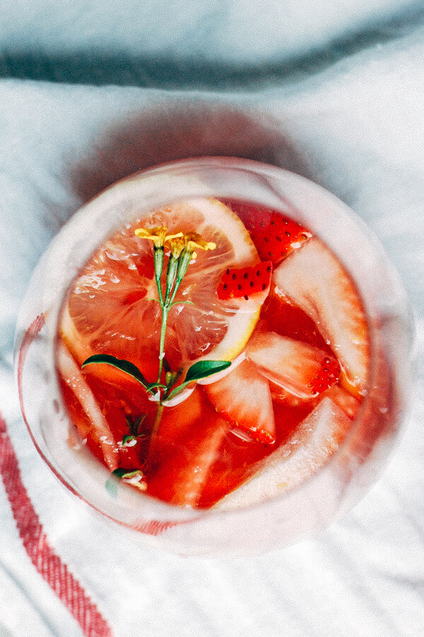 Sparkling Strawberry Sangria (5 minute recipe!) - No Spoon Necessary