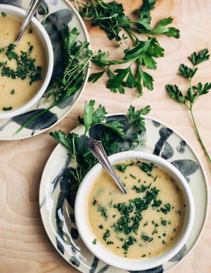 Roasted Garlic Soup With Potatoes Shallots And Fresh Herbs 2975