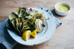 steamed artichokes with roasted garlic aioli // brooklyn supper