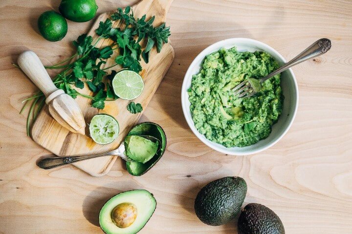 clementine-cinnamon carnitas tacos with guacamole