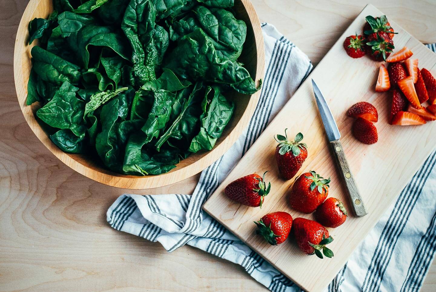 strawberry spinach salad with bacon // brooklyn supper