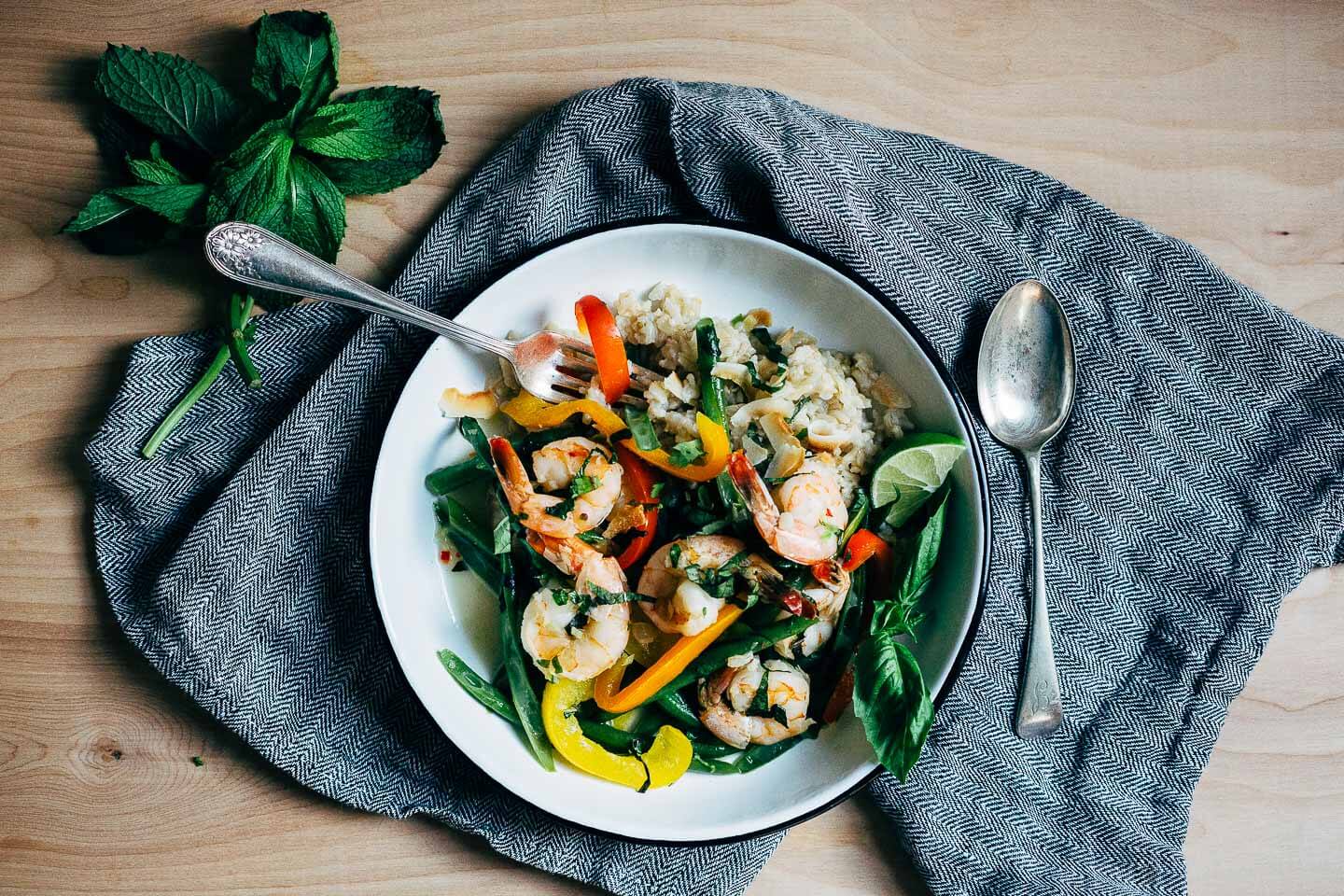 thai-style coconut milk and shrimp curry // brooklyn supper