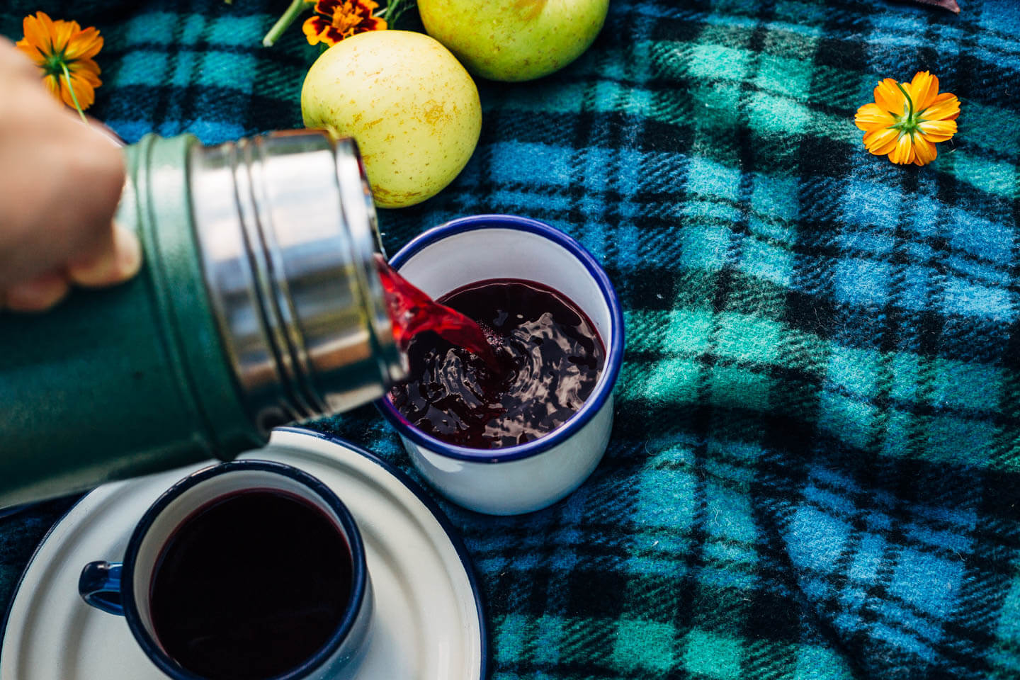 mandarin hibiscus tea with black pepper and cinnamon // brooklyn supper