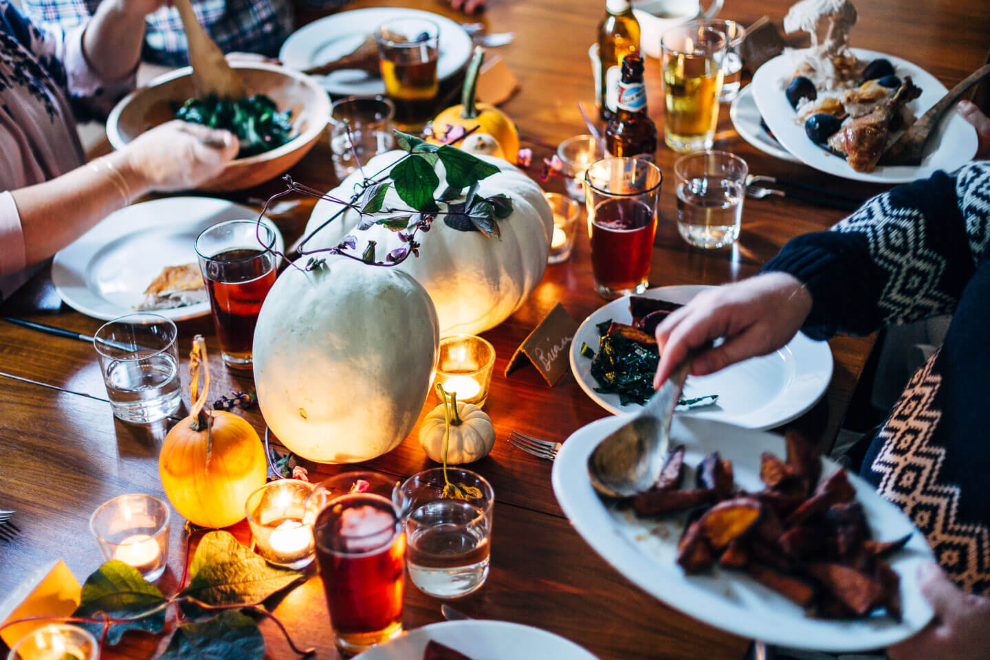 a memorable friendsgiving // brooklyn supper