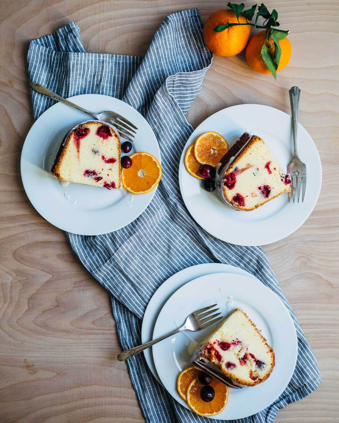 orange-cranberry bundt cake // brooklyn supper