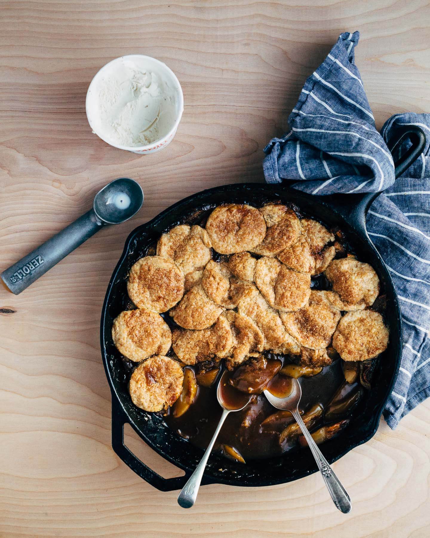 spelt crust apple pandowdy // brooklyn supper