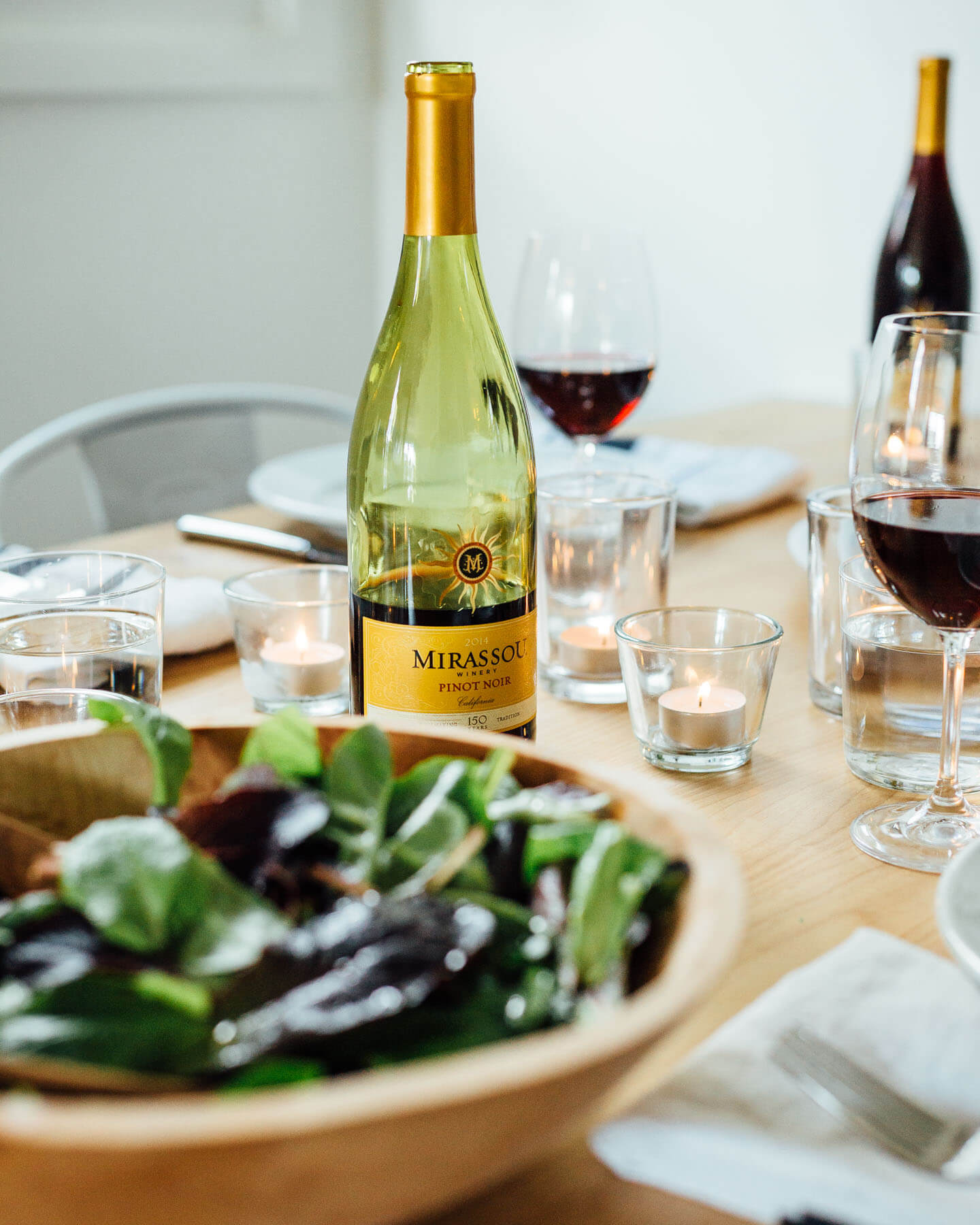 Pairings: Spice up steak au poivre blanc with a glass of mourvèdre