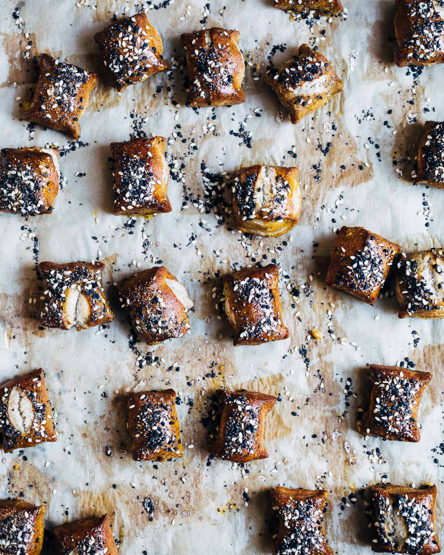 apple cider fondue with seeded rye pretzel bites // brooklyn supper