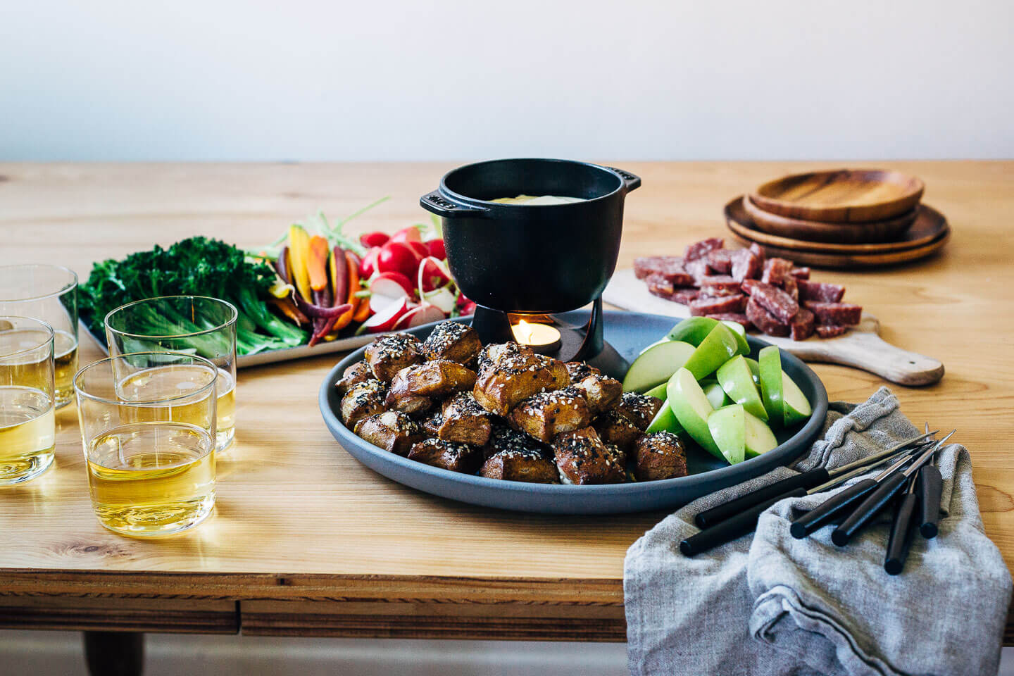 apple cider fondue with seeded rye pretzel bites // brooklyn supper