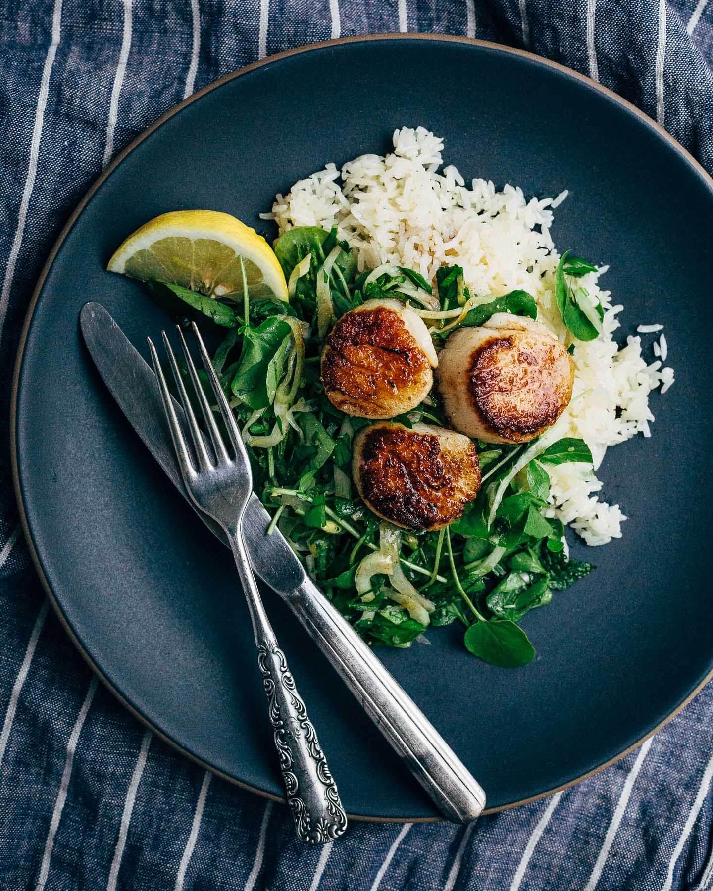 seared scallops with watercress salad and jasmine rice // brooklyn supper