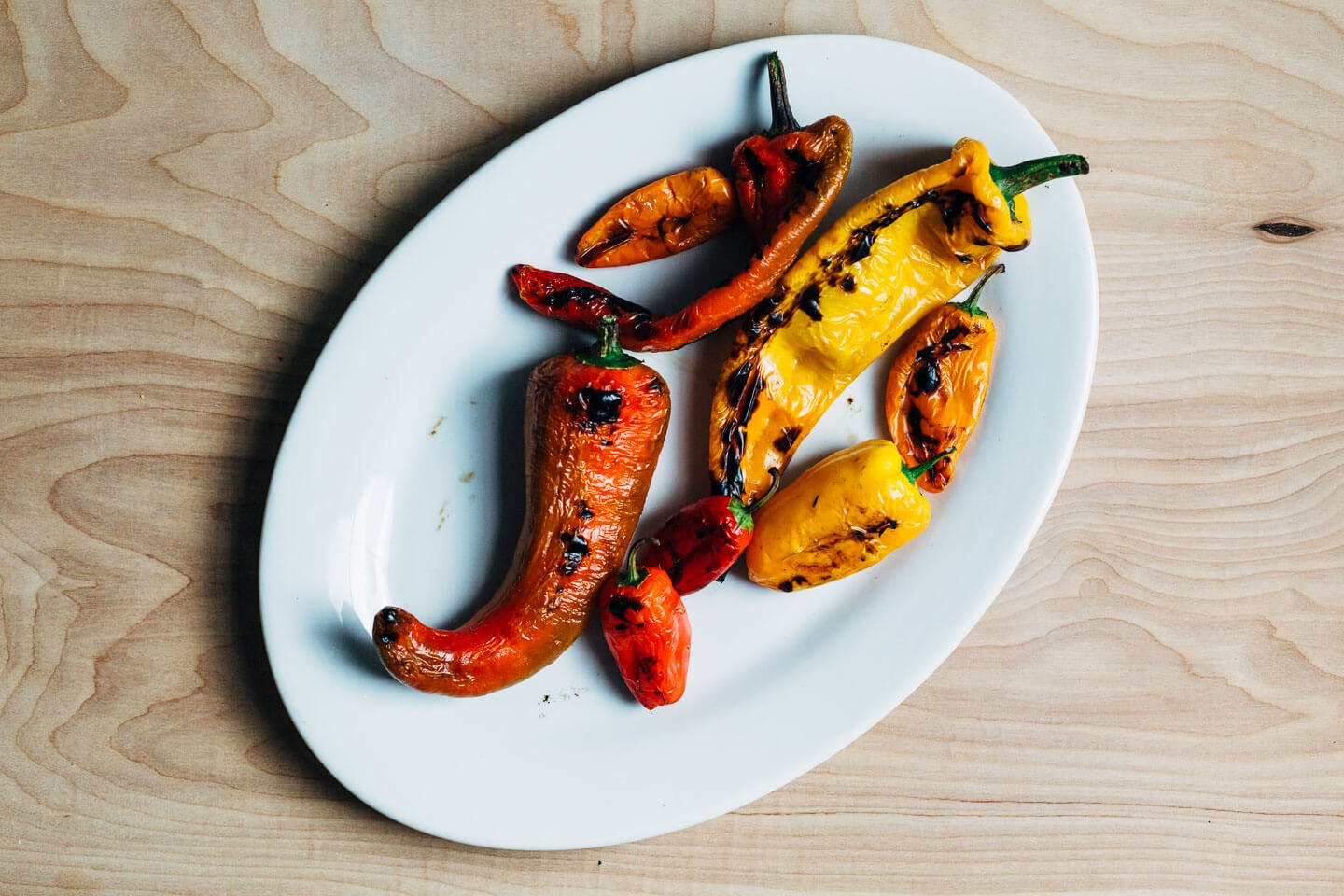 roasted pepper, nectarine and ricotta grilled pizzas // brooklyn supper