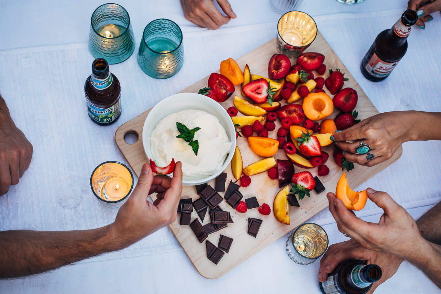 backyard burgers with friends // brooklyn supper