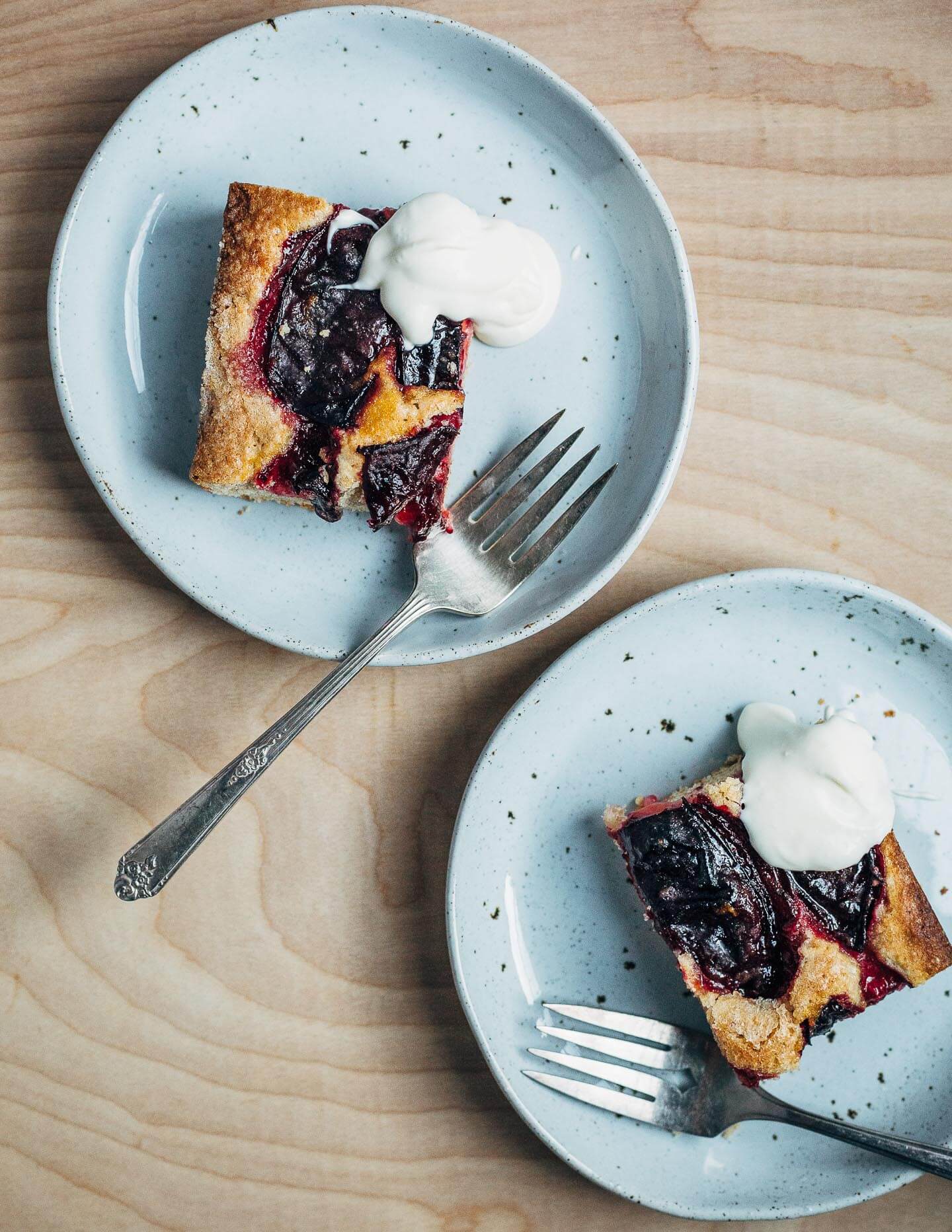 spelt plum cake with vanilla bean // brooklyn supper