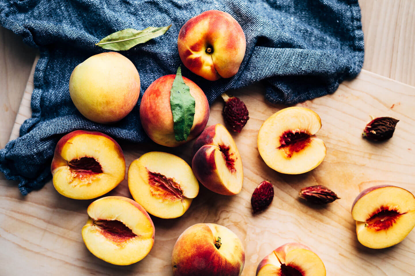 Ripe summer peaches, ready for a vegan peach crumble. 