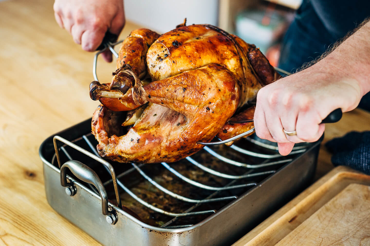Pointy-tipped turkey and roast lifters make sure the hot bird is secured while you’re moving it.
