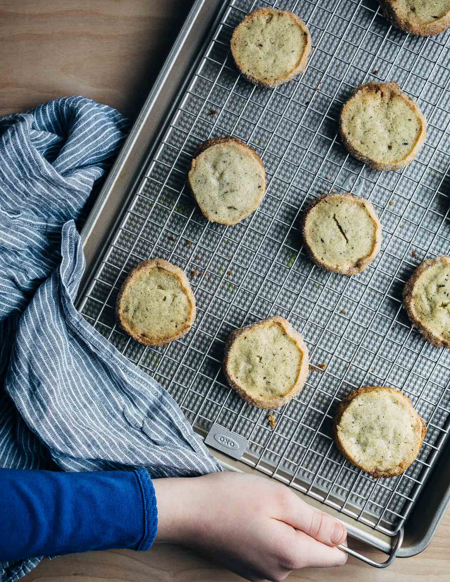 Early Grey sablés cooling on a wire rack. 