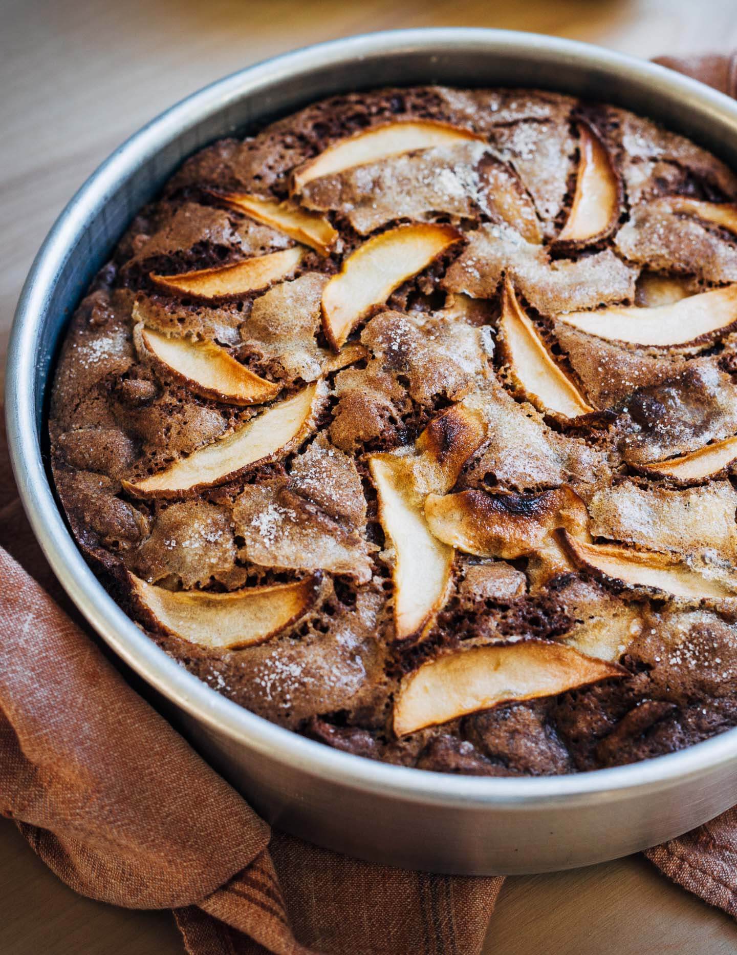 Baked apple cake in the pan
